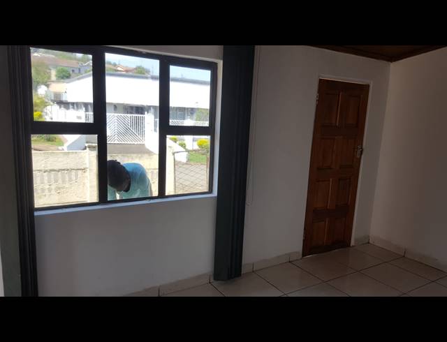 3 BEDROOM FREEHOLD FOR SALE IN NORTHDALE